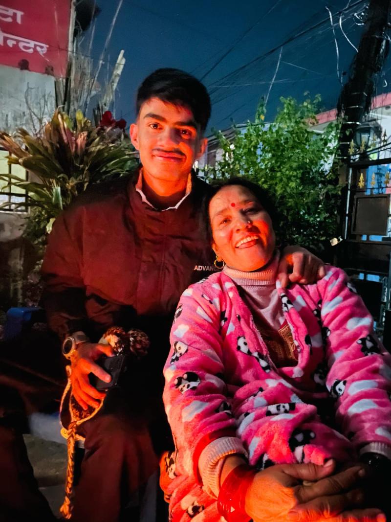 0-me-and-mom.jpg
